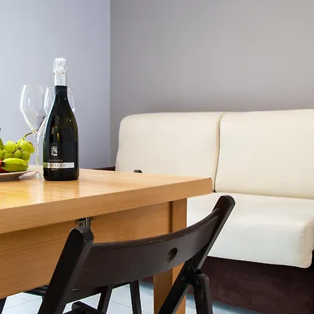 Welc-om La Casa Di Nonna Tina Appartement *